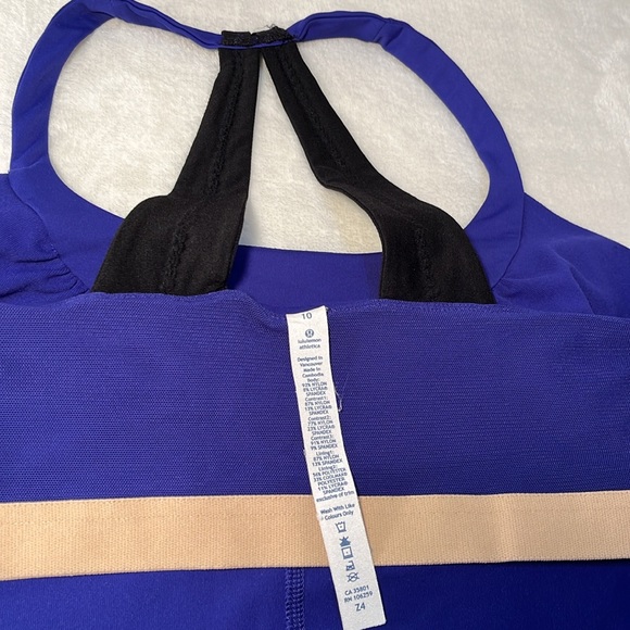 Lululemon Scoop Me Up Tank II Spry Blue (Royal) Size 10 Like New Excellent - Picture 15 of 16
